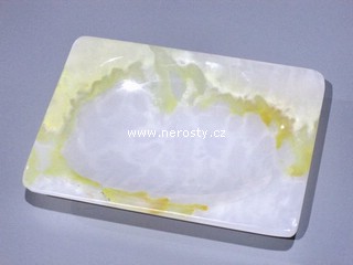 aragonit + hranat� tal��ek