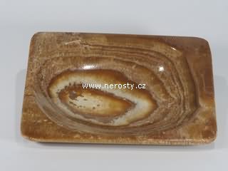 aragonit + hranat� tal��ek