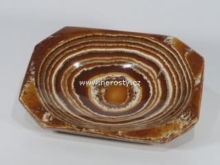 aragonit + hranat� tal��ek