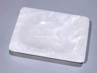 aragonit + hranat� tal��ek + kazov�