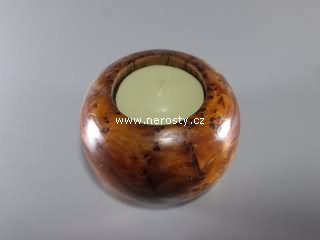 cedr + dekorativn� sv�cen