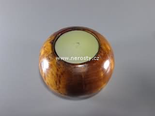 cedr + dekorativn� sv�cen