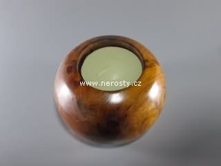 cedr + dekorativn� sv�cen