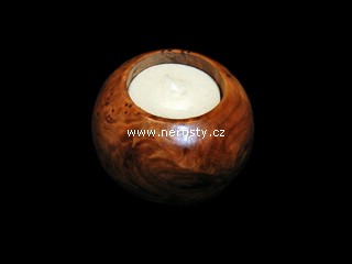dekorativn� sv�cen - cedr