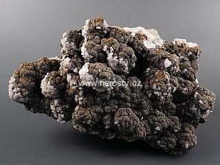 goethit + pyrit + kalcit