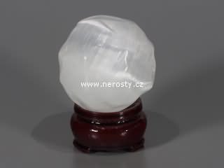 selenit, bílý