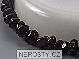 almandin + granát + náramek