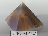 acht + pyramida