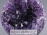 ametyst s krystaly + koule