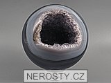 ametyst s krystaly